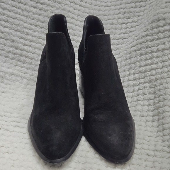 VINCE CAMUTO Petran Ankle Boots Women's Size 6.5 Black Nubuck Suede Boho Booties - Picture 3 of 10